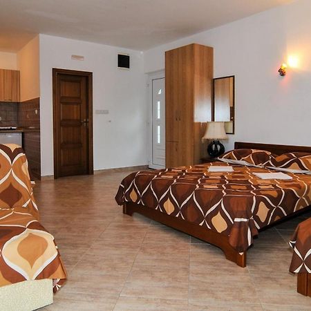 Apartments Samardzic Тиват Екстер'єр фото