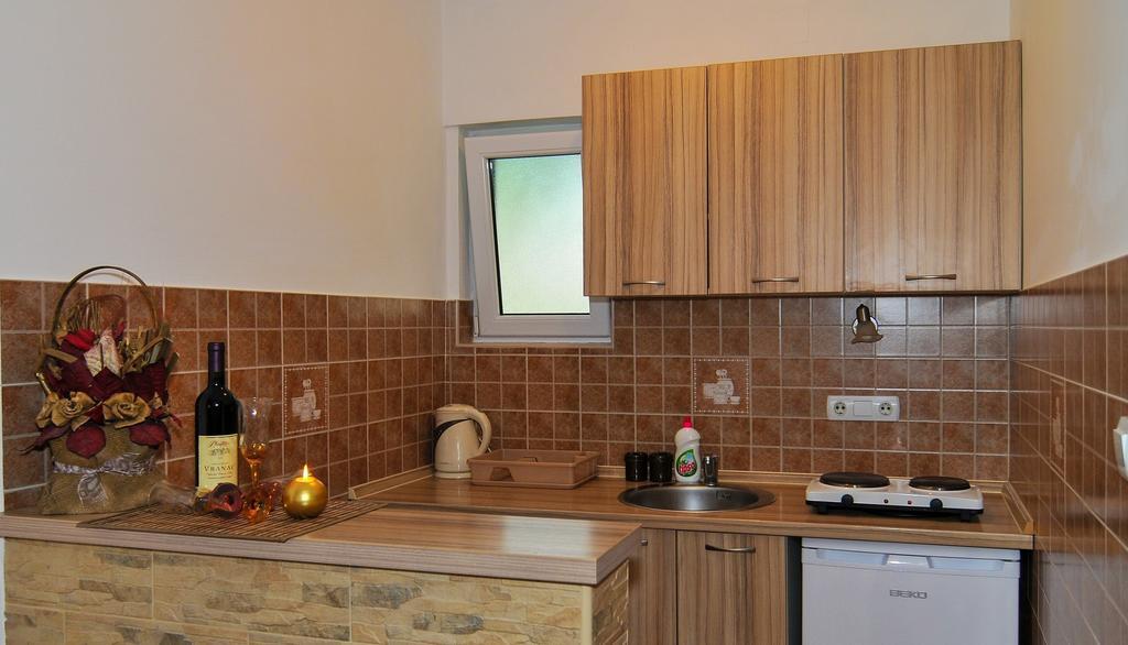 Apartments Samardzic Тиват Екстер'єр фото
