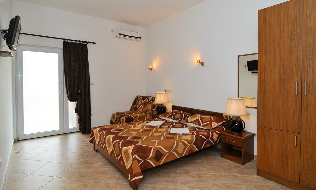 Apartments Samardzic Тиват Екстер'єр фото