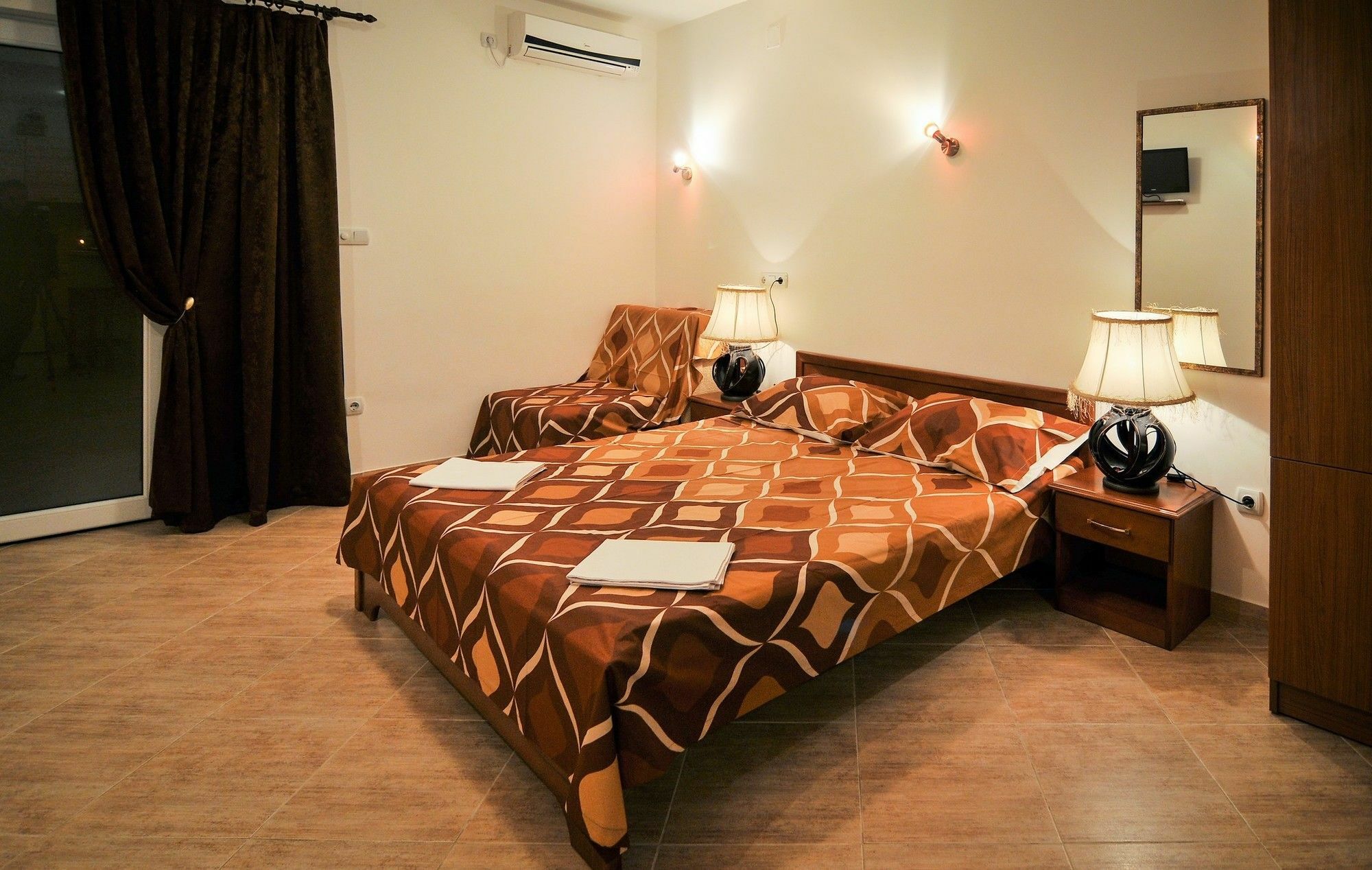 Apartments Samardzic Тиват Екстер'єр фото