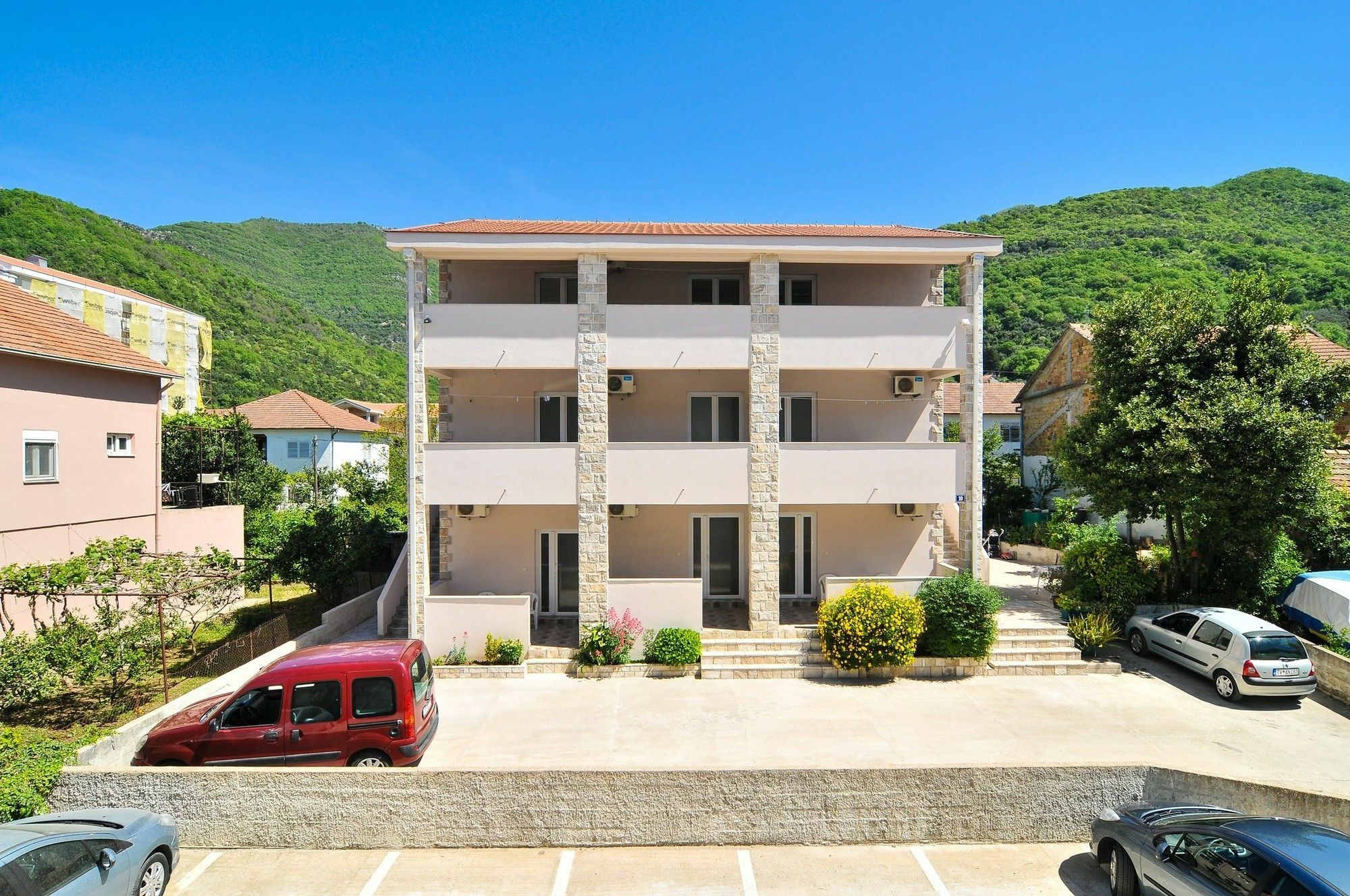 Apartments Samardzic Тиват Екстер'єр фото