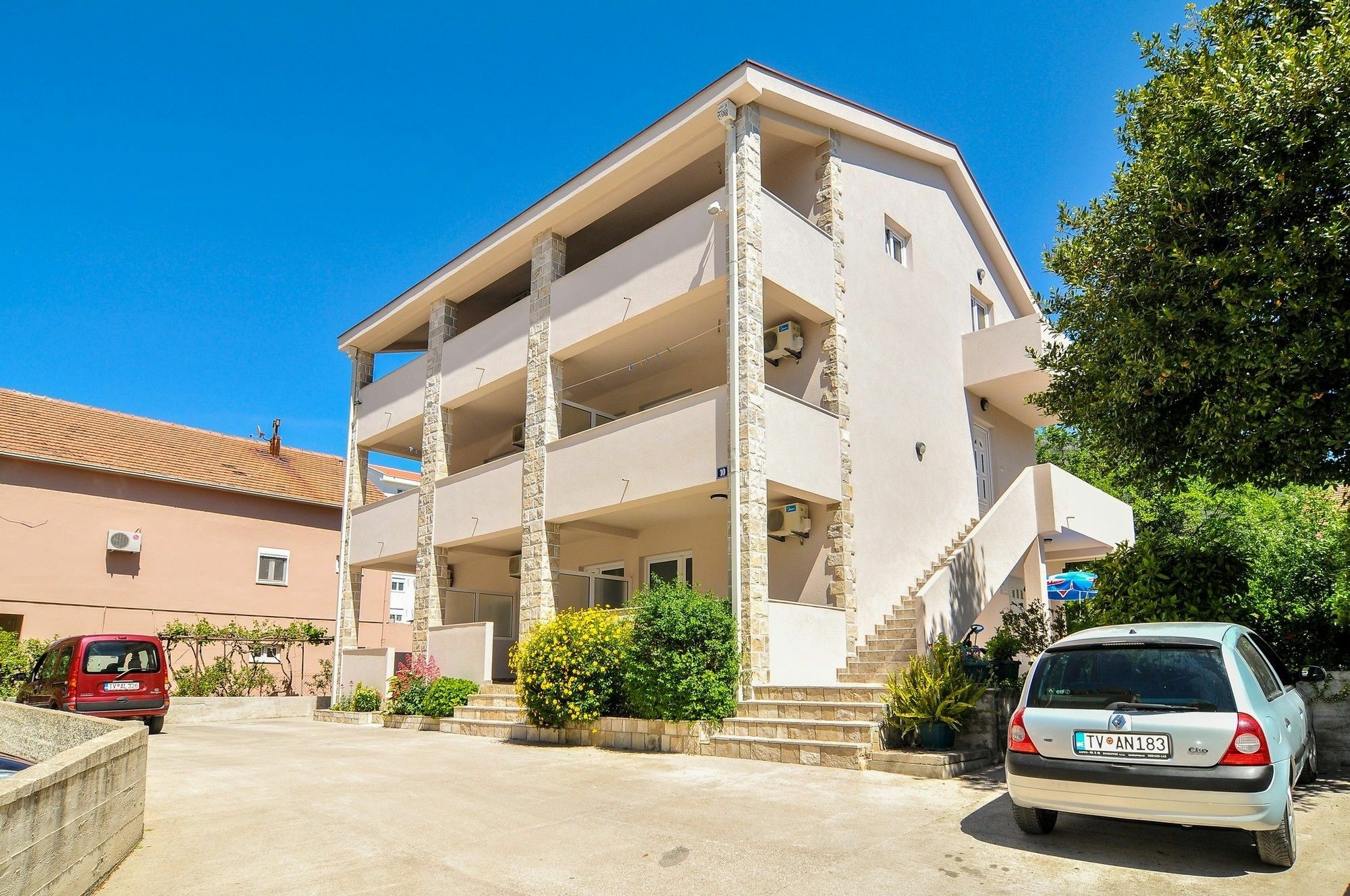 Apartments Samardzic Тиват Екстер'єр фото